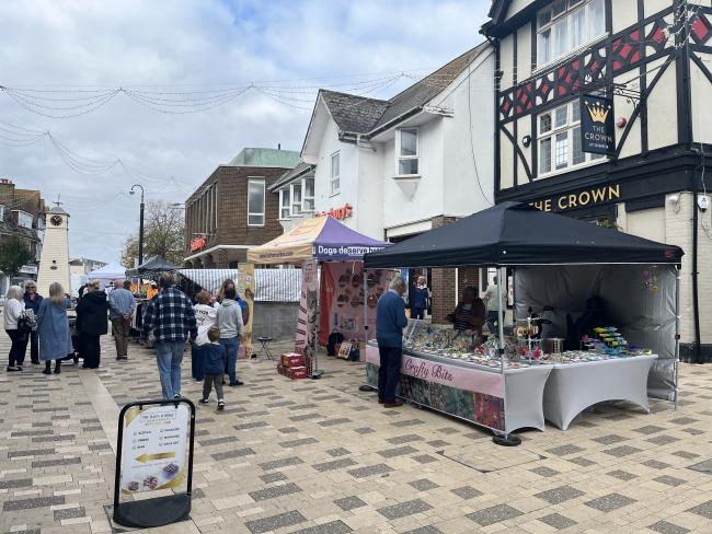 Small Business Saturday Picture